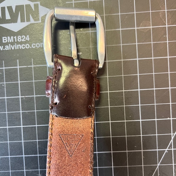 GUC Guess brown leather belt sz 40 - Picture 5 of 5